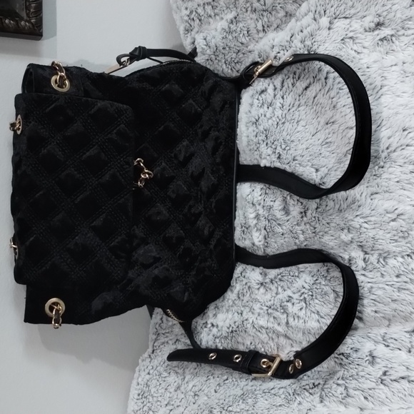 Yoki velvet bags - Picture 1 of 3